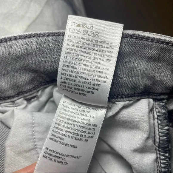 American Eagle Outfitters Grey Distressed High-Rise Skinny Jeans - Women - Picture 13 of 16